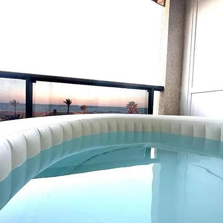 Апартаменты Espacio2,1a Linea,jacuzzi,piscina