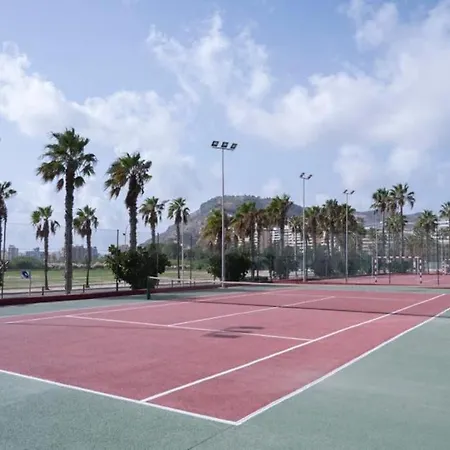 Espacio2,1a Linea,jacuzzi,piscina Кульера